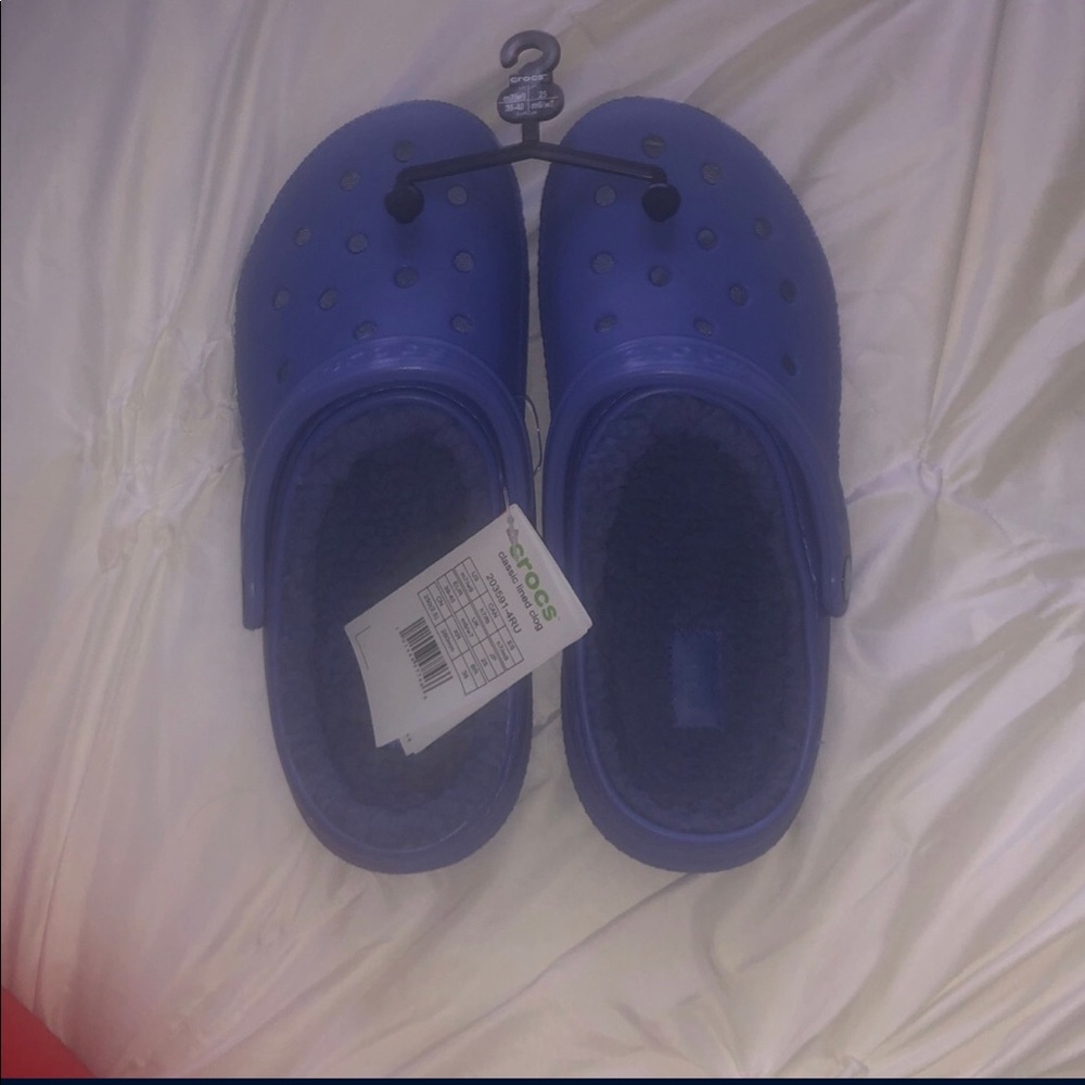 Crocs with fleece lining